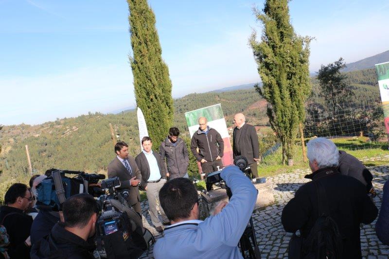 Projeto-piloto com recurso a drone entrega refeições a septuagenário de Podentinhos