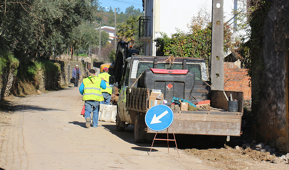 Interrupção da circulação automóvel em Podentes