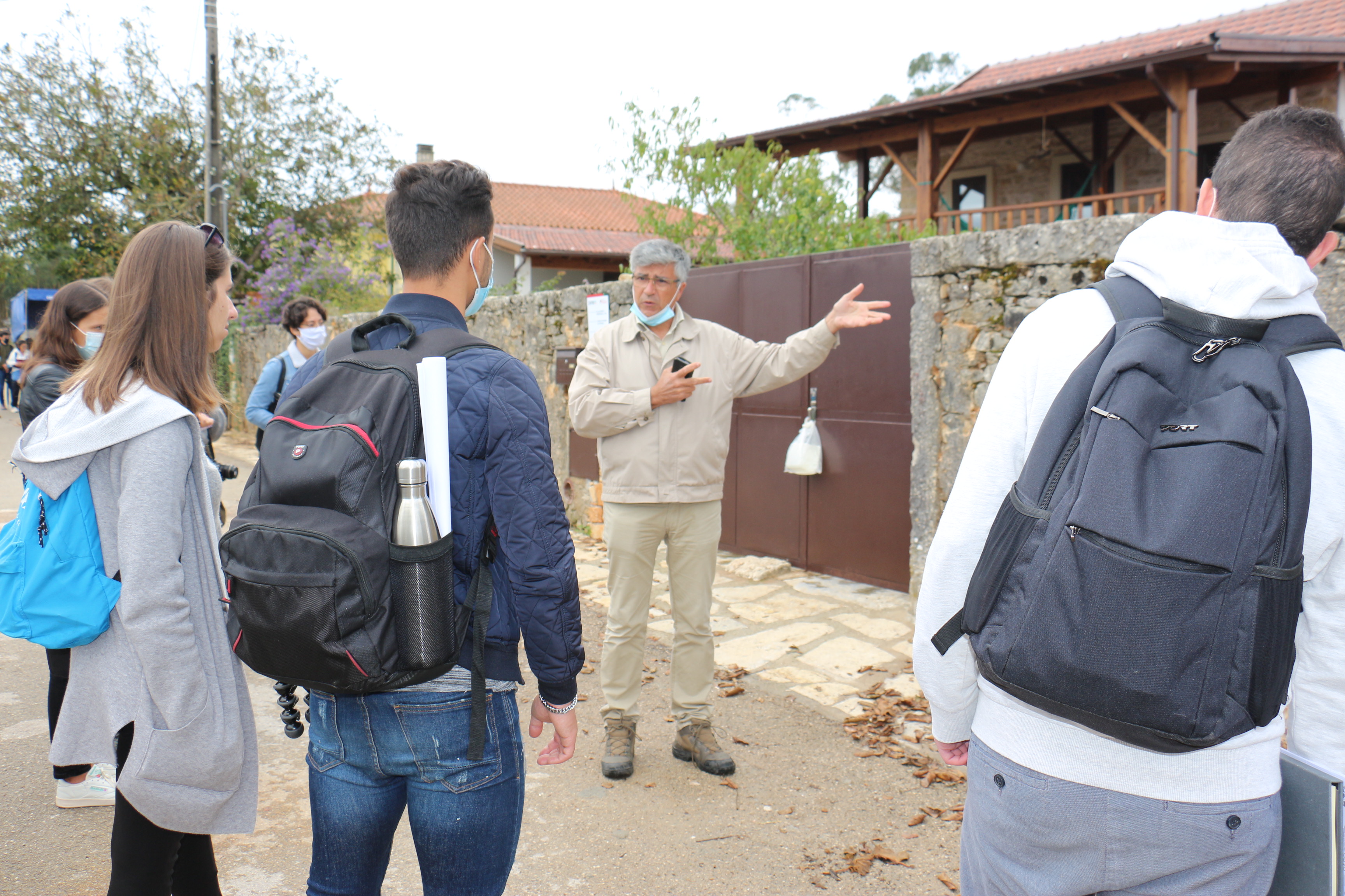 As Aldeias de Calcário foram visitadas para estudo