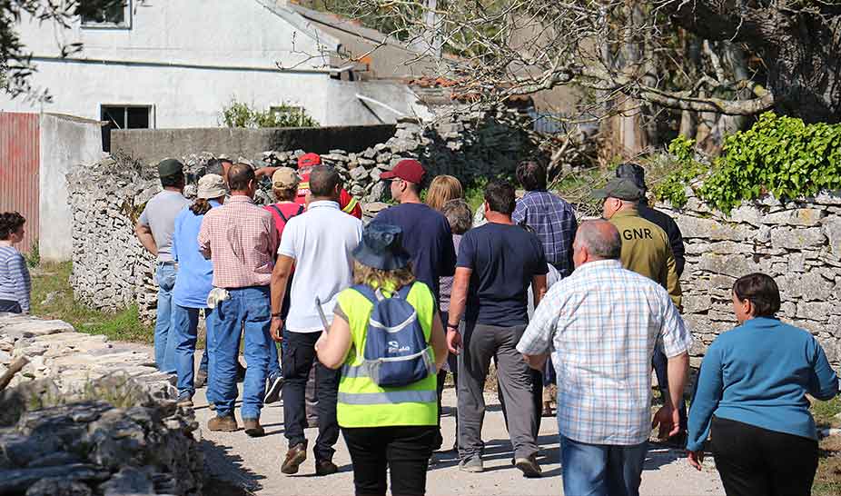 “UM DIA NA ALDEIA” em CHANCA