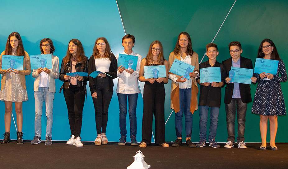 Gala da Educação premiou 151 alunos por mérito