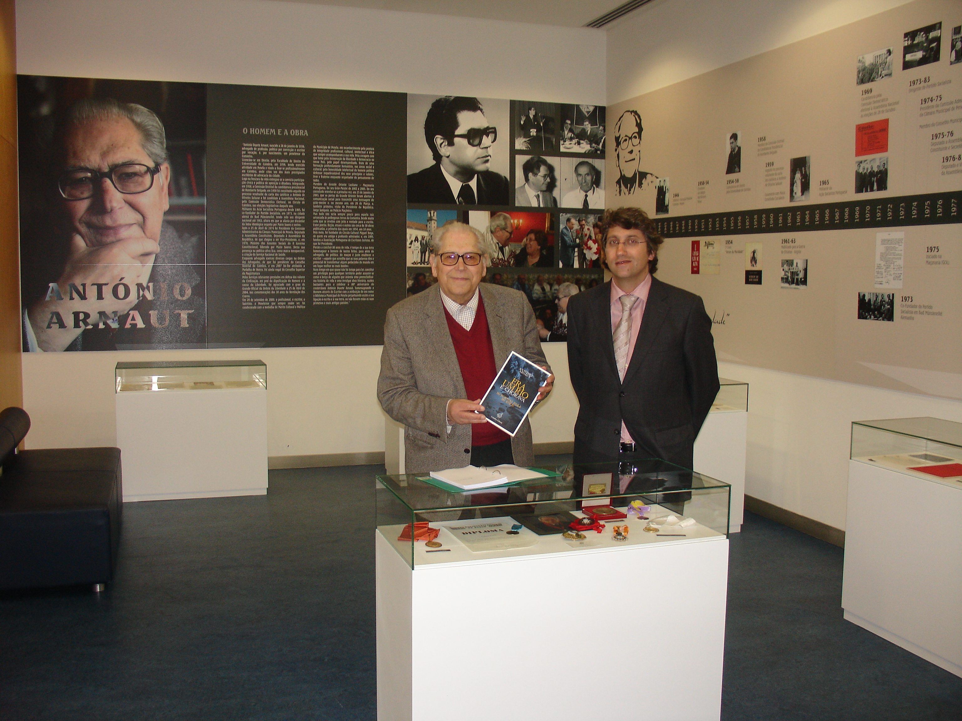 António Arnaut ofereceu manuscrito da última obra a Penela