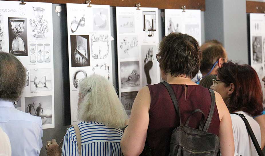 Bienal do Humor e Feira do Mel reforçam papel diferenciador na afirmação do território