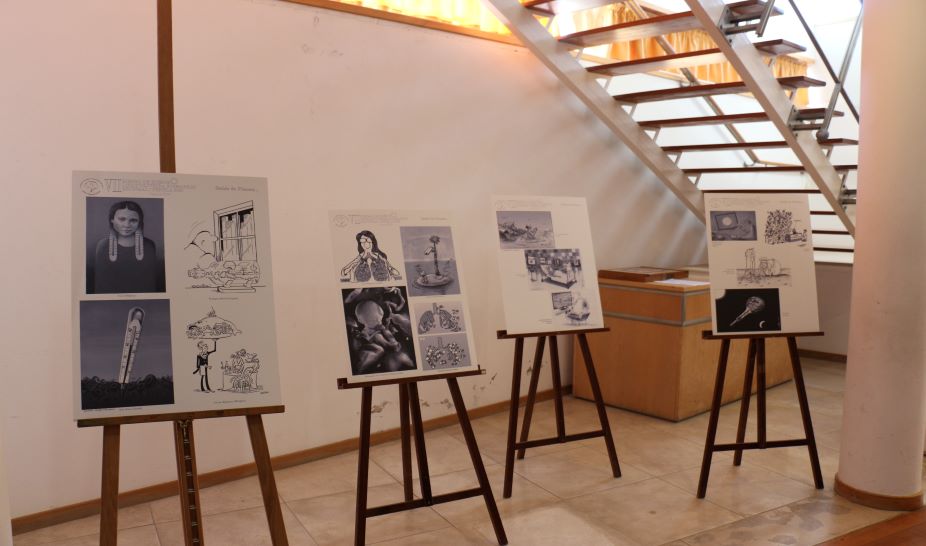 A Feira do Mel e a Bienal de Humor cumprem a tradição