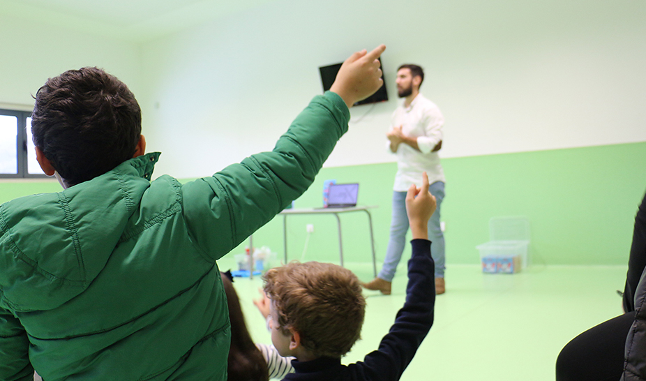 Jovens de Penela recolhem 380 litros de óleo alimentar usado