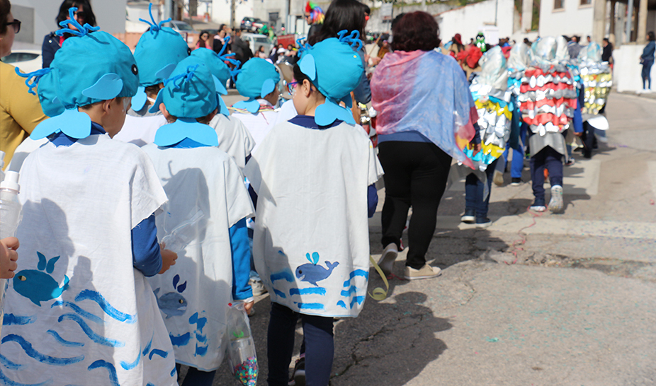 Desfile de Carnaval infantil enche ruas de Penela