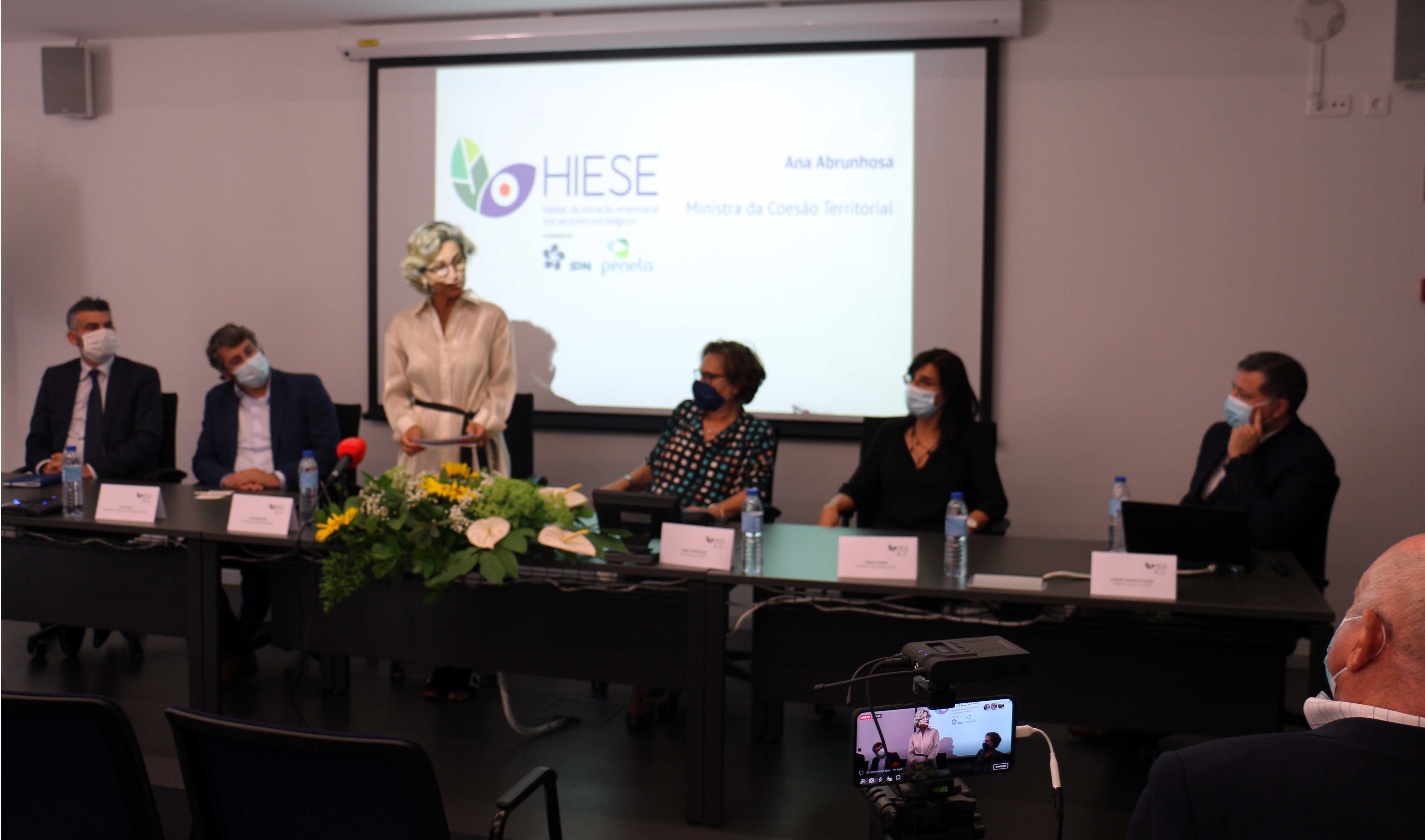 Empreendedorismo em várias línguas assinala 50ª empresa/projeto empresarial no HIESE