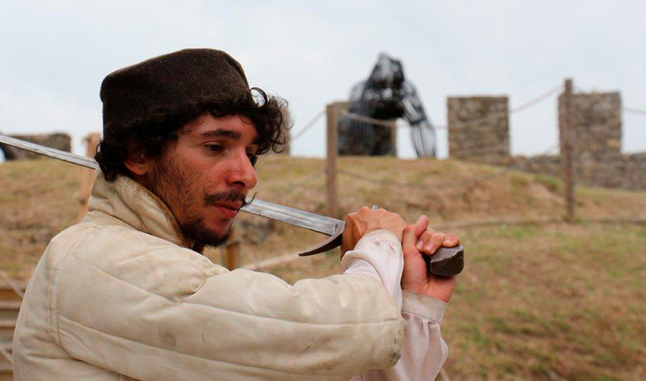 Saltimbancos e mercadores invadiram o castelo de Penela