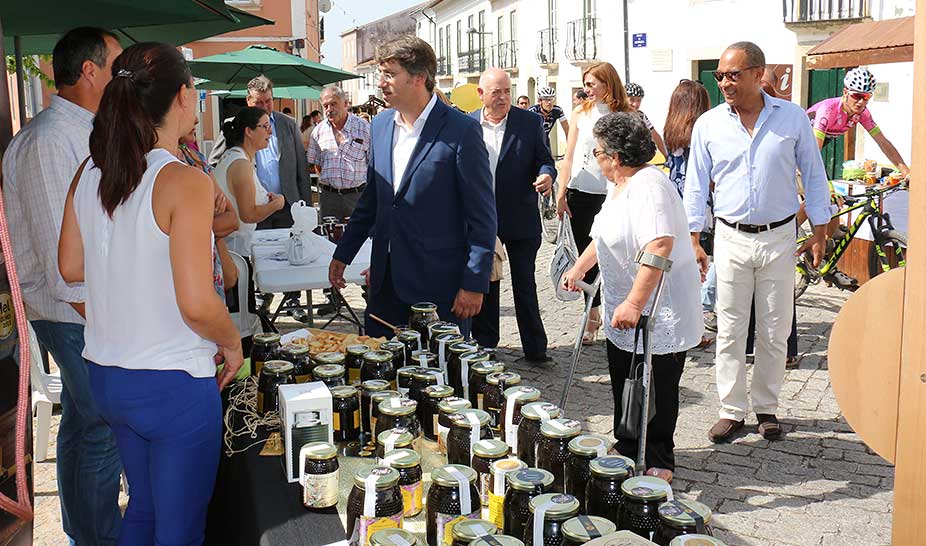 Bienal do Humor e Feira do Mel reforçam papel diferenciador na afirmação do território