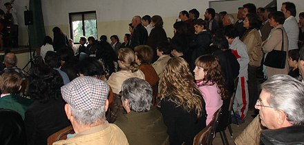 actuação do Grupo de Música Popular Terra Firme