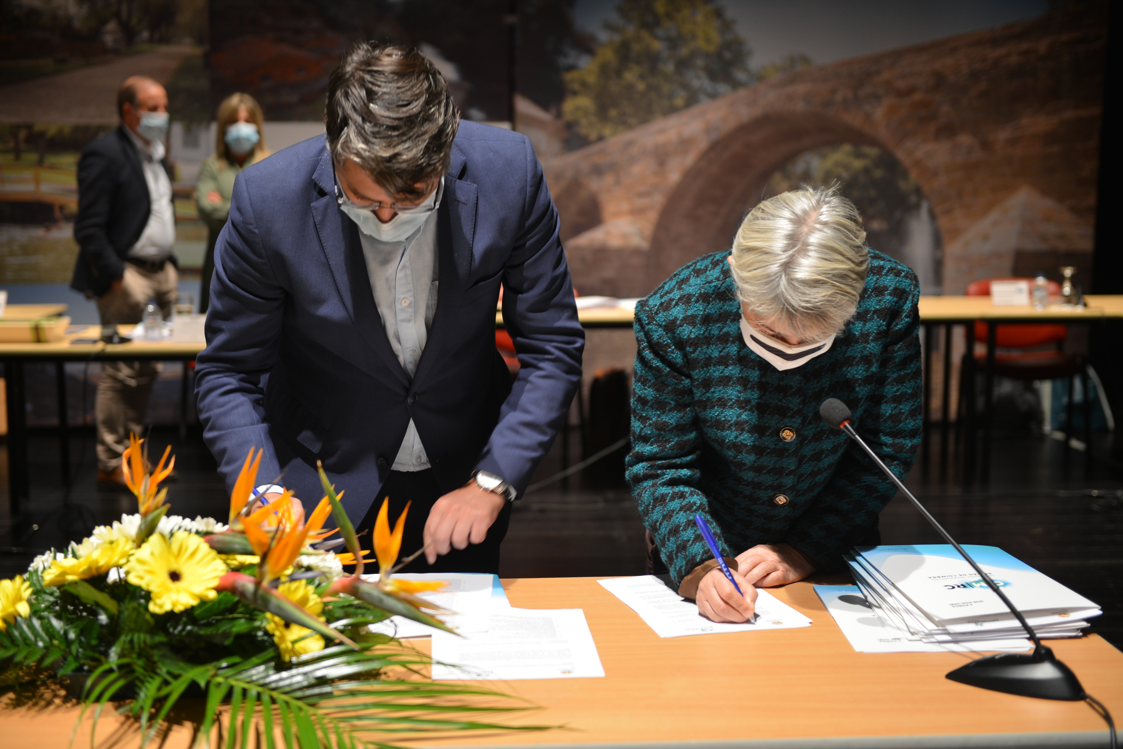 A Autarquia apoia os emigrantes e a exportação