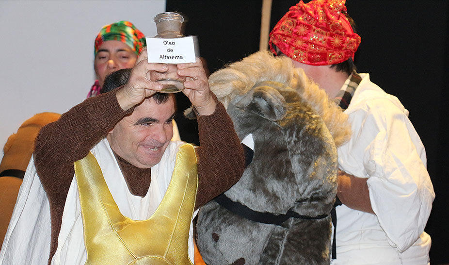 Mais de duas centenas de pessoas participaram no Penela Presépio Inclusivo