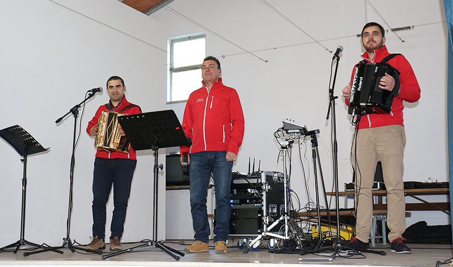 Inverno Cultural na Louriceira com Coro e Concertinas