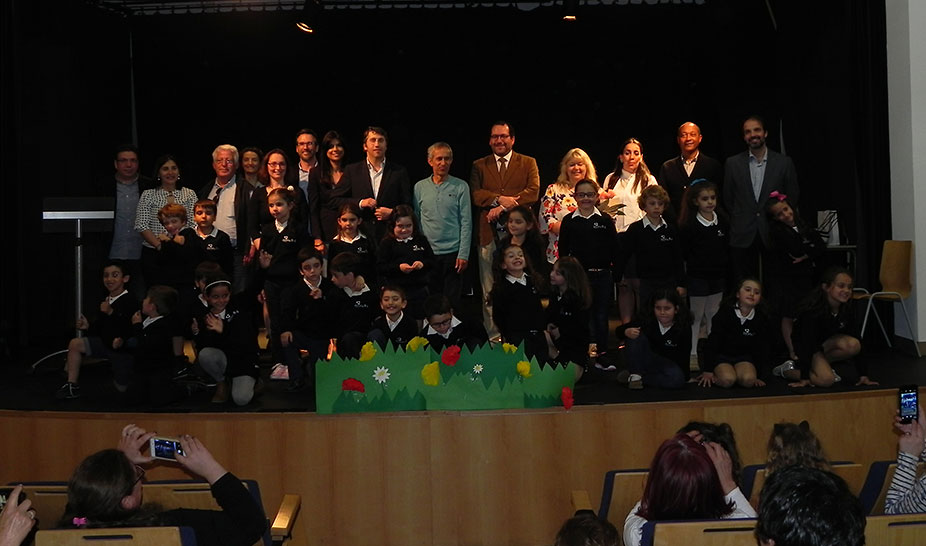 Residências Artísticas aproxima jovens às Artes