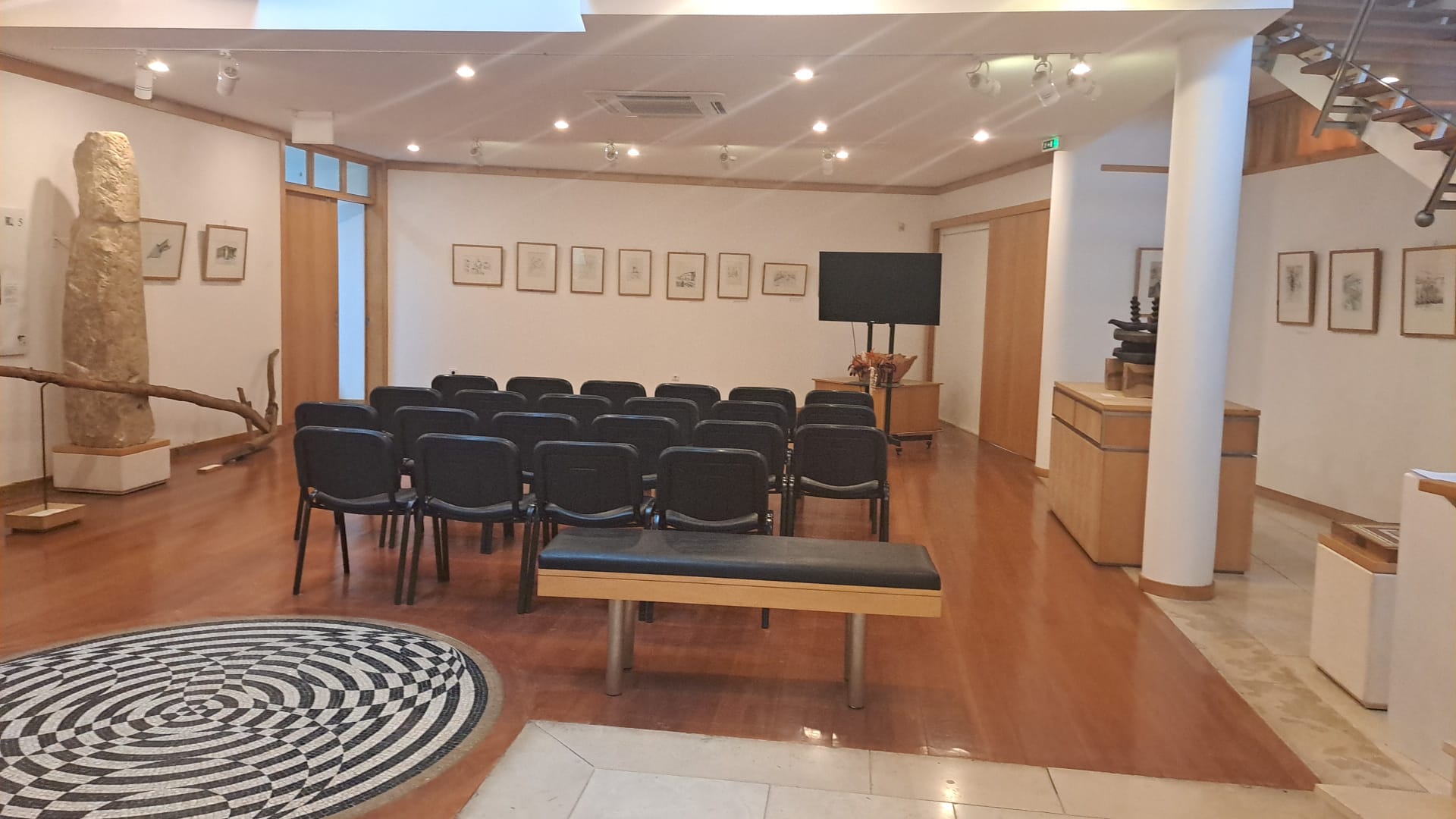 Exposição “Rabaçal e Sicó no Risco de João Pocinho – uma preciosa etnografia de urgência” (Trabalhos de 1981 a 2012) 