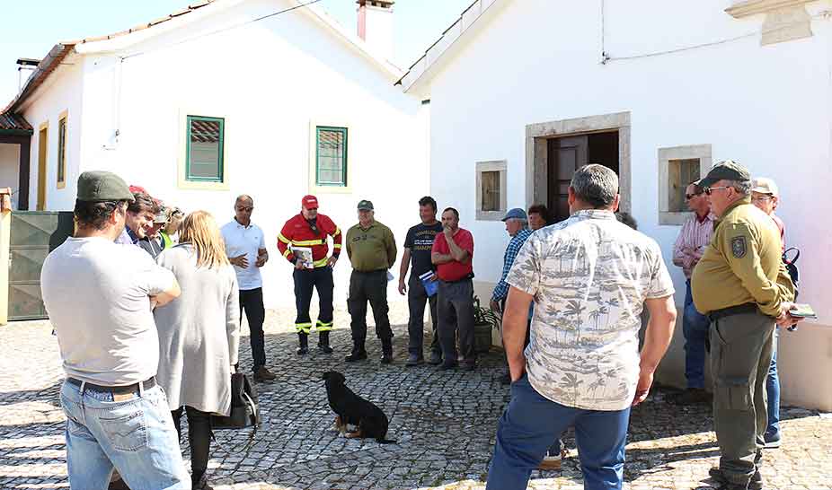“UM DIA NA ALDEIA” em CHANCA