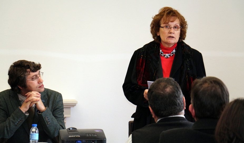 Casa cheia no lançamento do livro do centenário de Salvador Dias Arnaut 