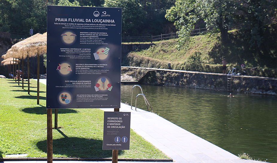 Louçainha recebeu ontem cerimónia da Bandeira Azul