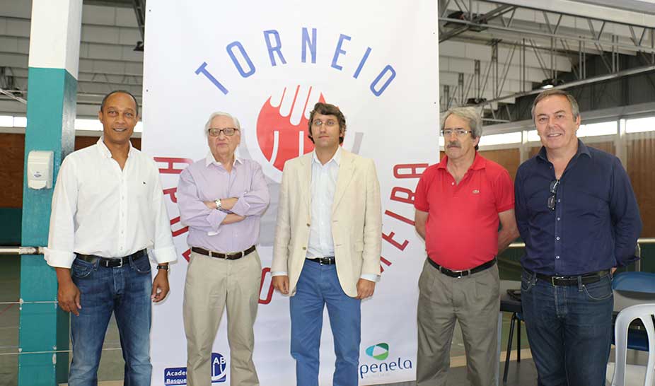 Torneio Internacional de Basquetebol atrai centenas de jovens a Penela