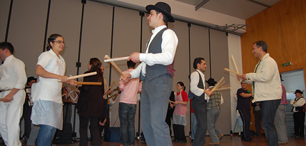 Grupo de Pauliteiros em actuação