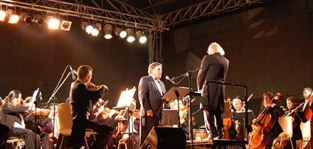 Carlos Guilherme e Orquestra Clássica do Centro 