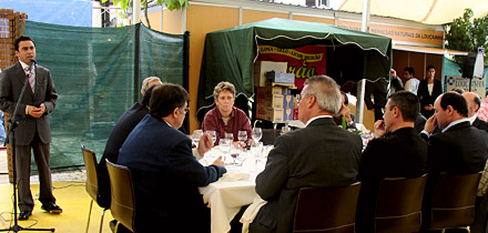 Presidente a discursar