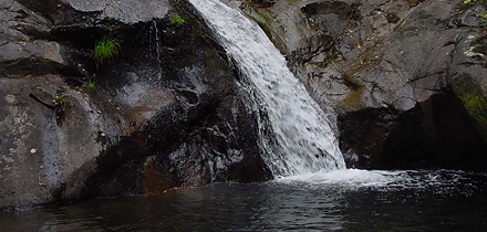 cascata da Pedra da Ferida 