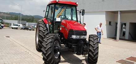 Autarquia adquire Tractor Limpa bermas