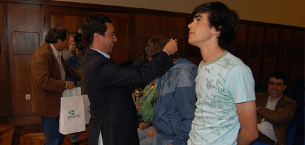 Paulo Júlio entrega Medalhas